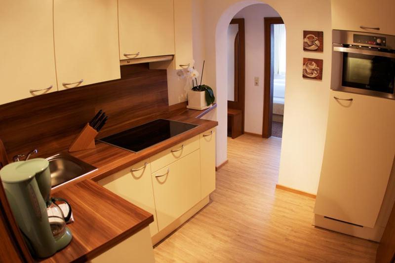 Hotel Garni Mirabell Ischgl Rum bild