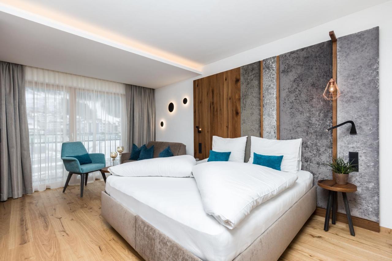 Hotel Garni Mirabell Ischgl Exteriör bild